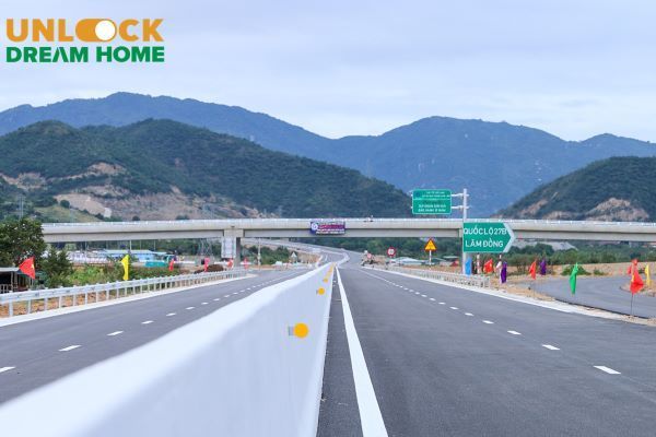 Cao tốc Nha Trang - Cam Lâm: Nhịp cầu kết nối biển - rừng