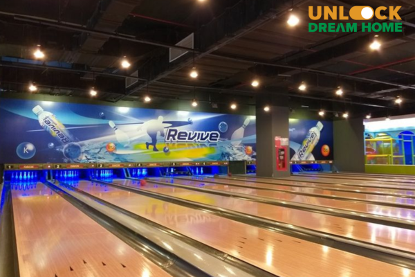 Khu vui chơi bowling tại Vạn Hạnh Mall